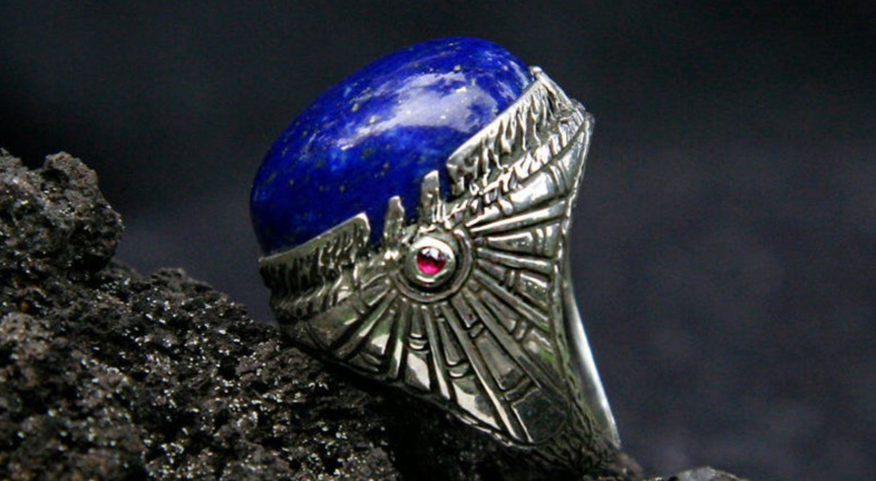 Lapis Lazuli stone facts 