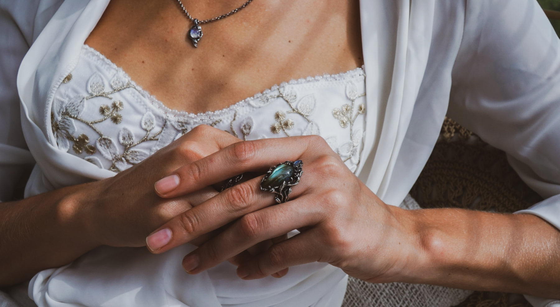 What are the mistakes people make when buying jewelry online