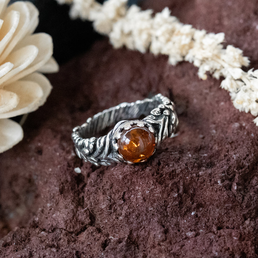 Women's Silver Amber ring "Ana"