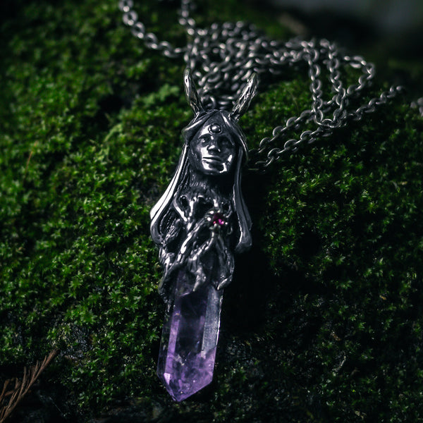 Silver pendant with Amethyst Crystal “Gaia”