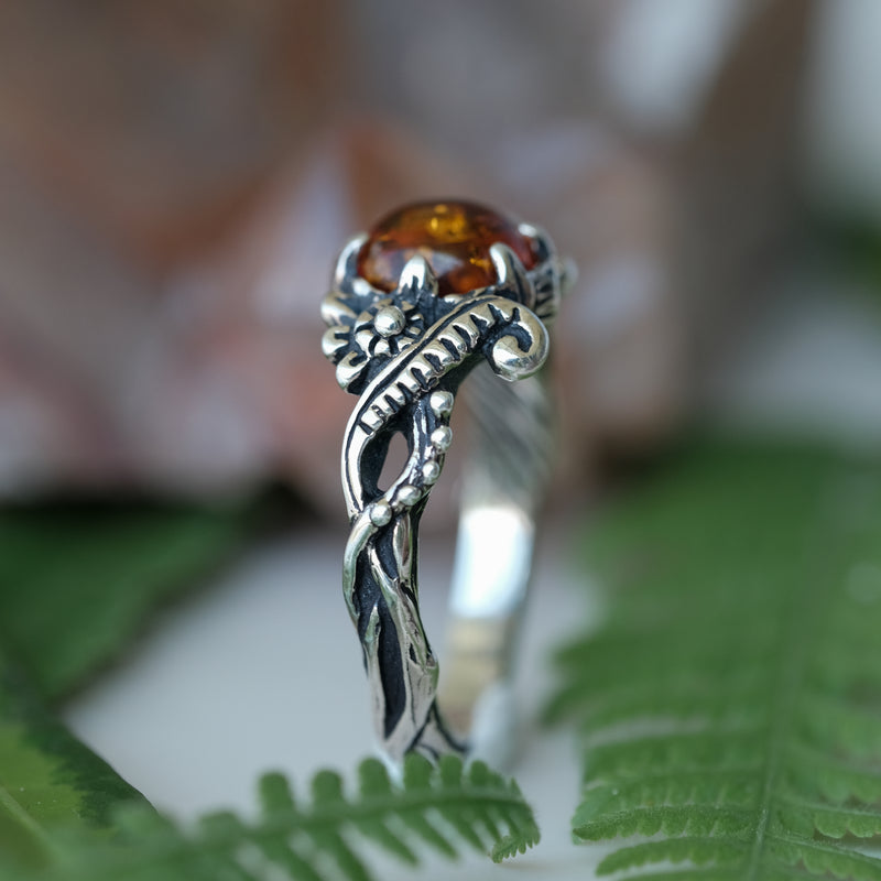 Sterling Silver Amber ring "Bali"