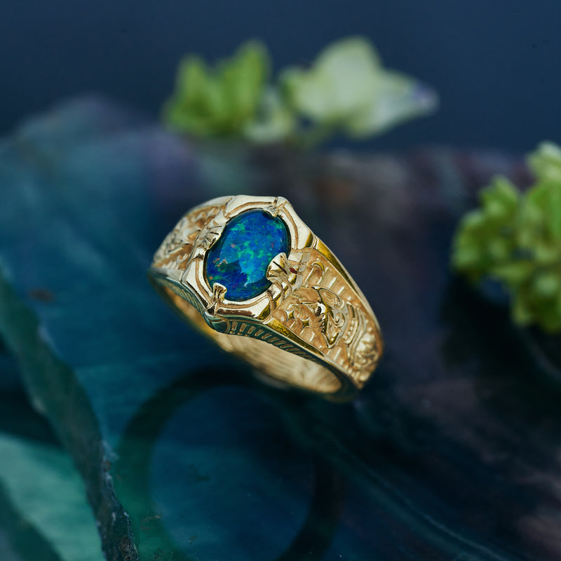 Solid Gold Boulder Opal Ring "Egypt Tale"