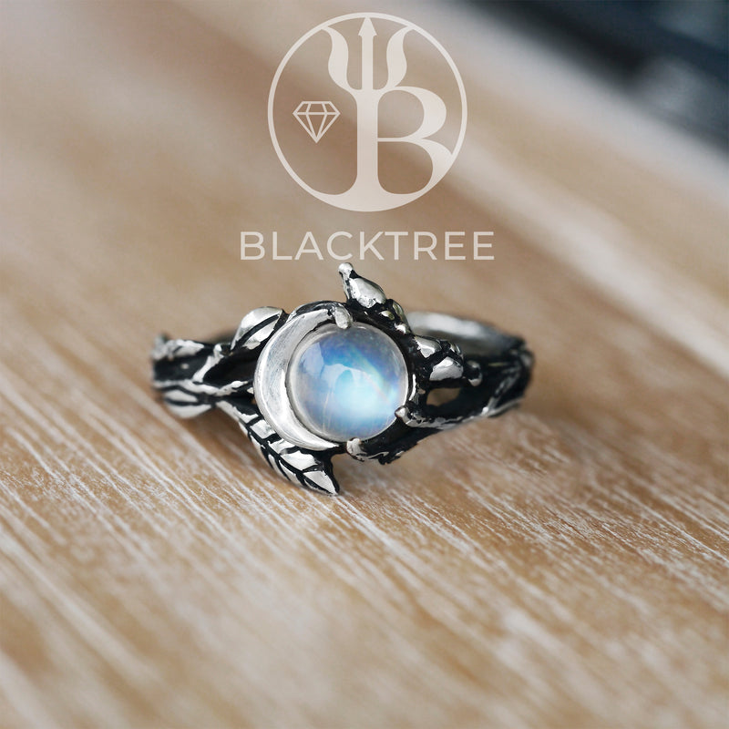 Celestial Moonstone ring "Luna"