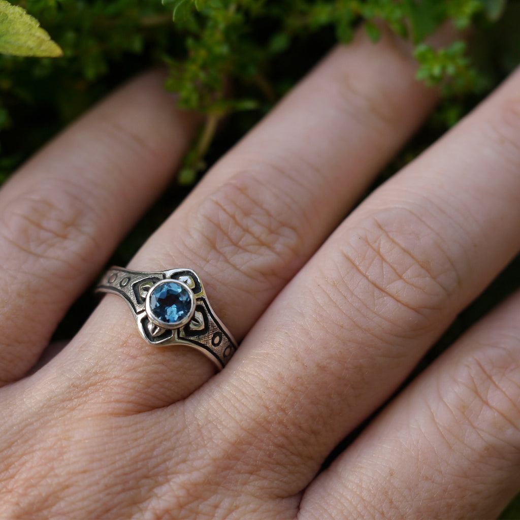 Celtic Blue Topaz Ring "Tara"