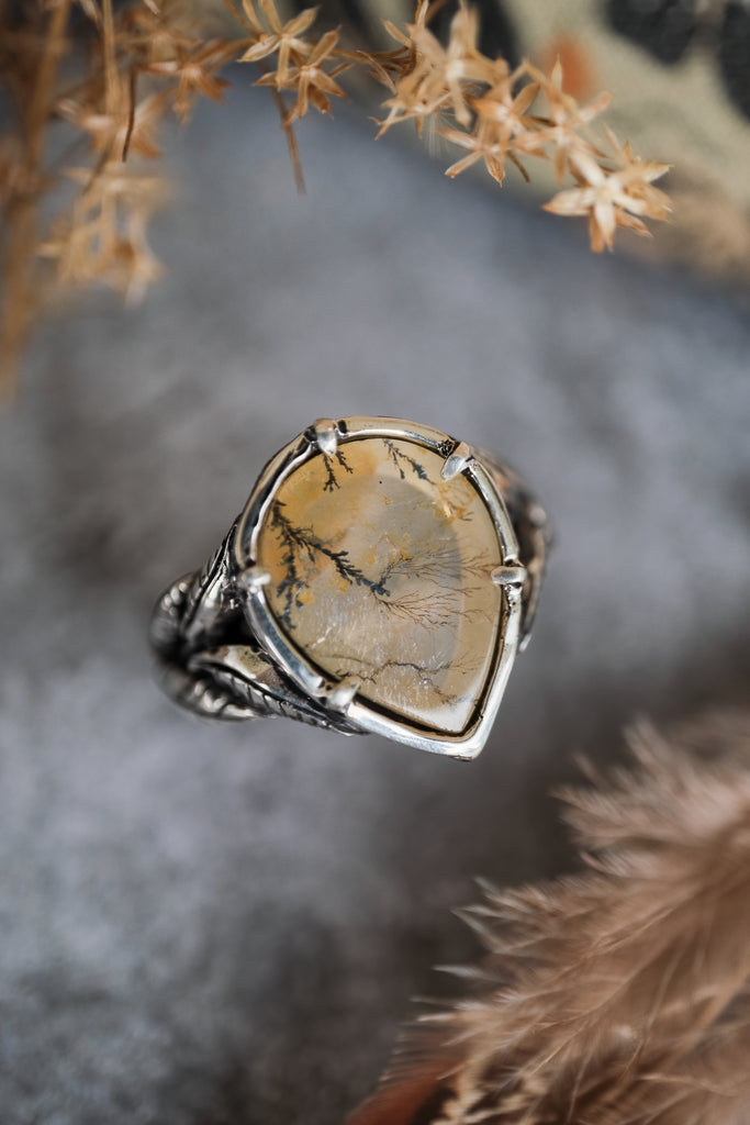 Silver Leaf Ring “Sonora” with Dendritic Agate