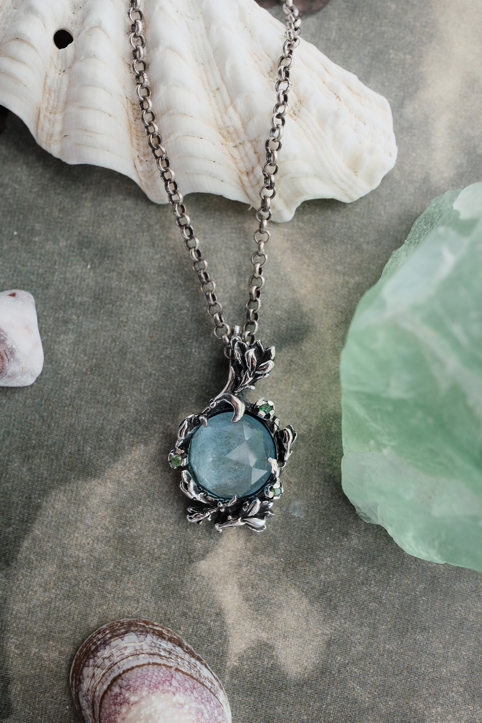 Aquamarine & Tsavorite Pendant in Silver 
