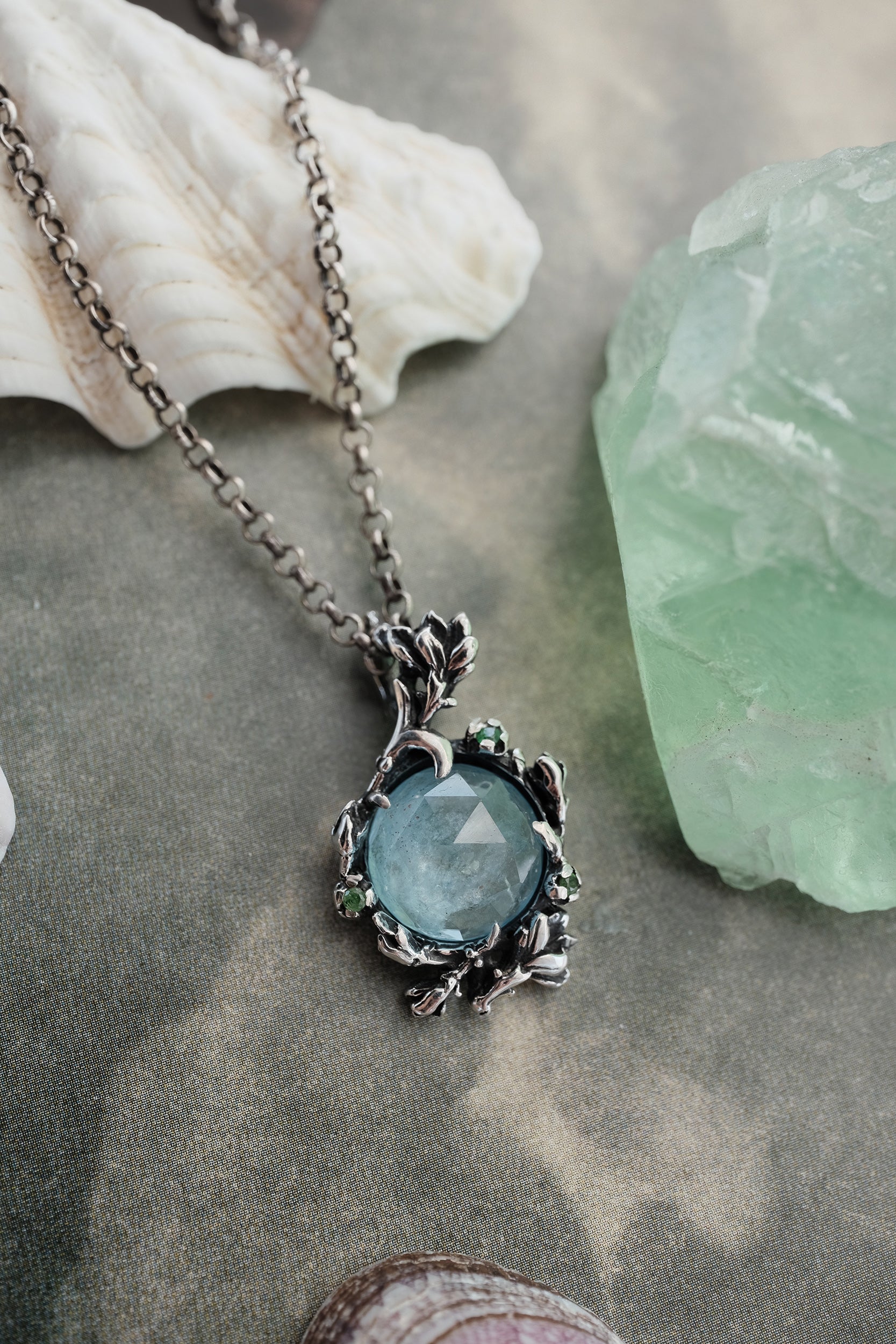 Aquamarine & Tsavorite Pendant in Silver 