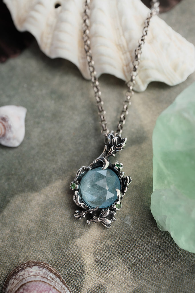 Aquamarine & Tsavorite Pendant in Silver "Greece"
