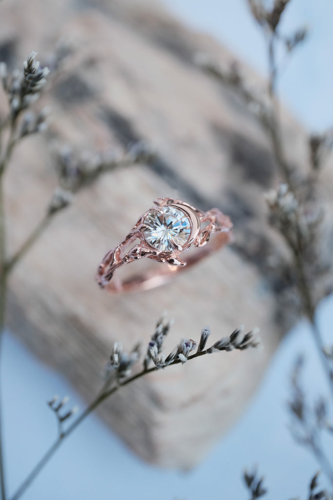 Moissanite Engagement Ring "Luna" - Rose Gold