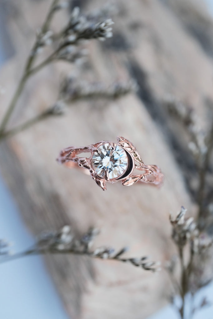 Moissanite Engagement Ring "Luna" - Rose Gold