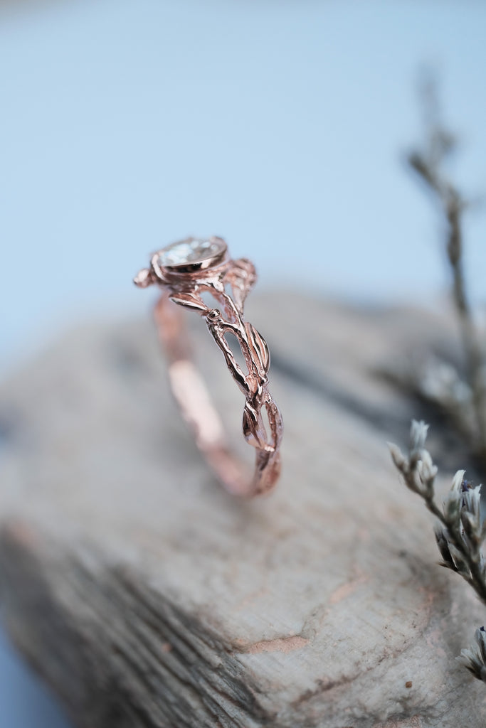 Moissanite Engagement Ring "Luna" - Rose Gold