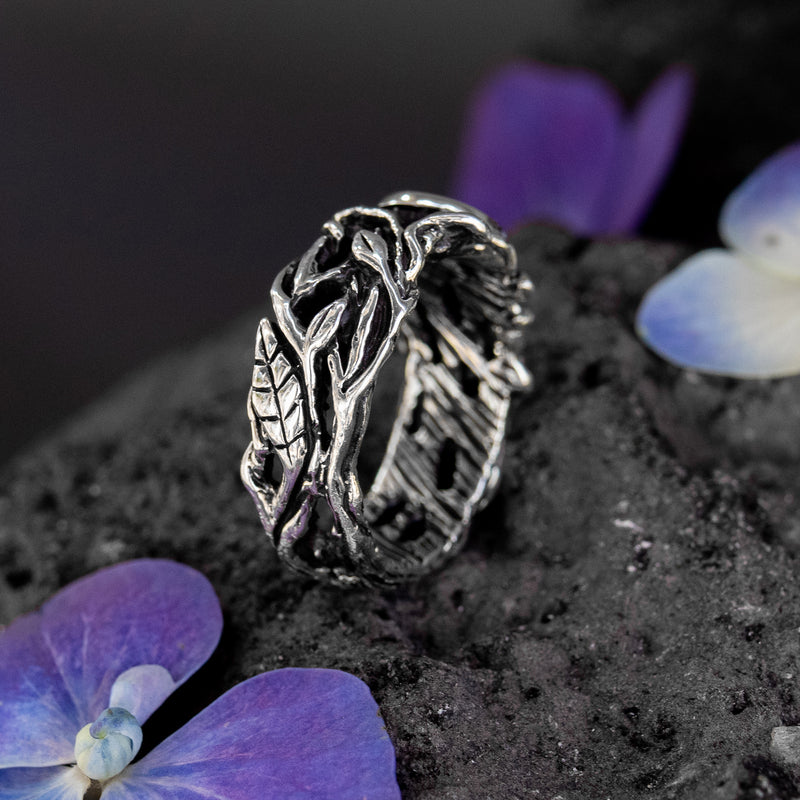 Celestial Engagement Diamond ring "Saga"with Moon Symbol