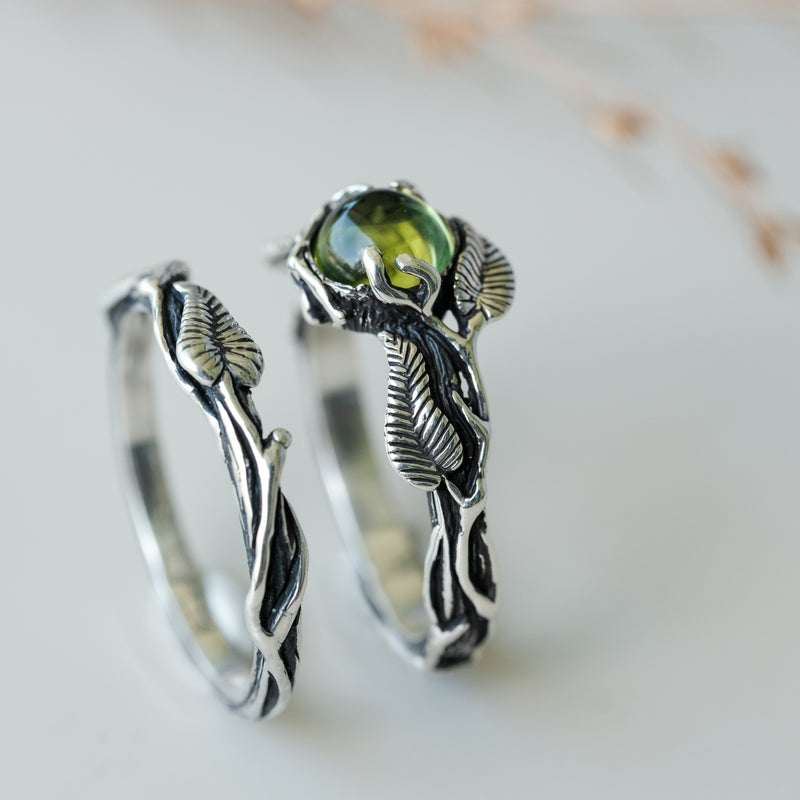 Bohemian Silver peridot ring set Sylva