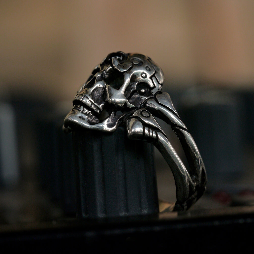 Skull Ring “Machine” with Garnet - Main Image