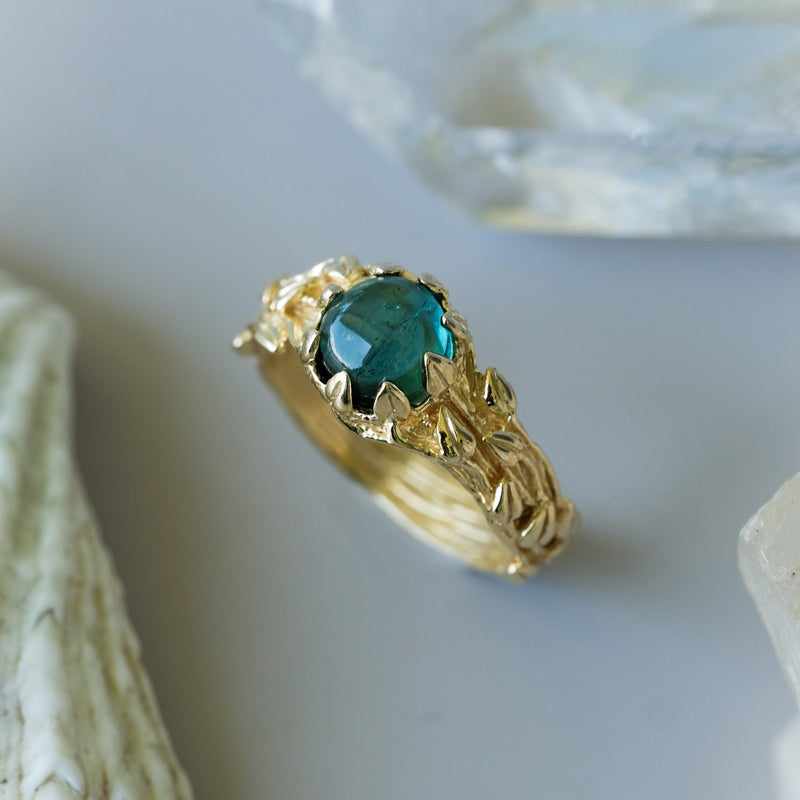 Nature Inspired Solid Yellow Gold Ring Kaia