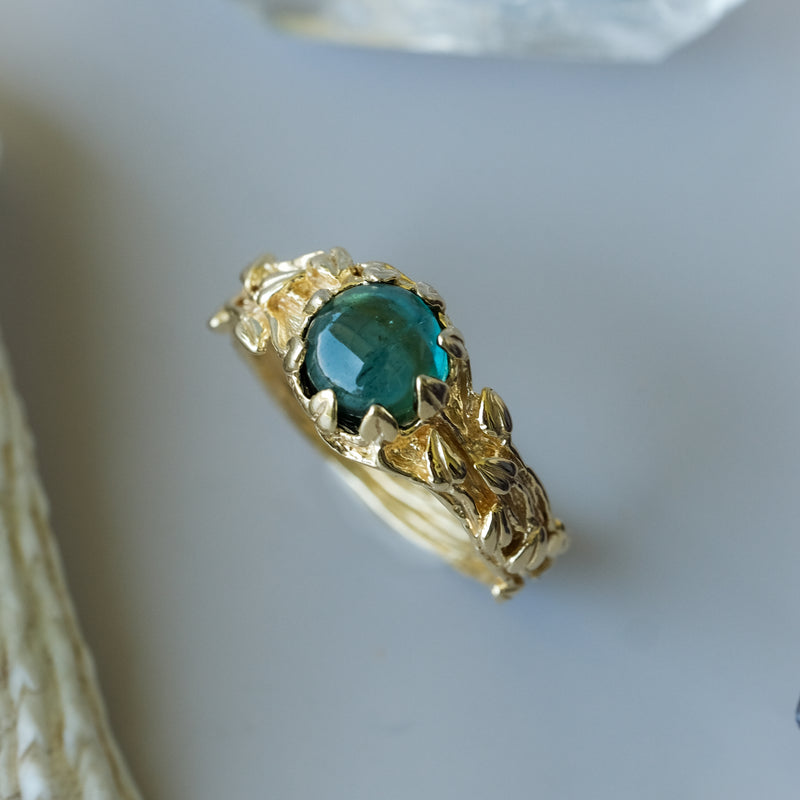 Blue Tourmaline Ring made of Solid Gold