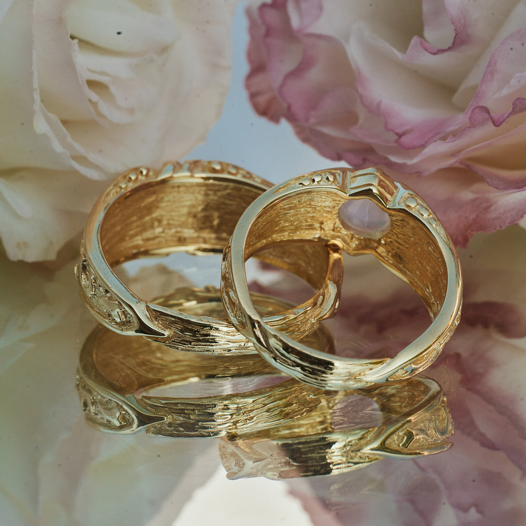 Moonstone Wedding Ring Set "Wolves"