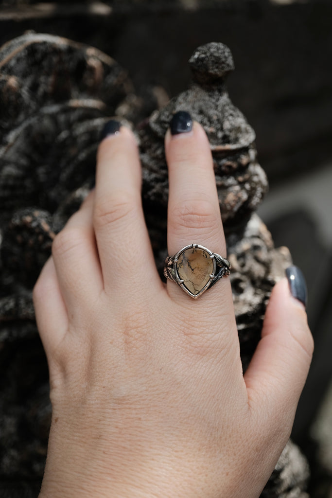 Silver Leaf Ring “Sonora” with Dendritic Agate