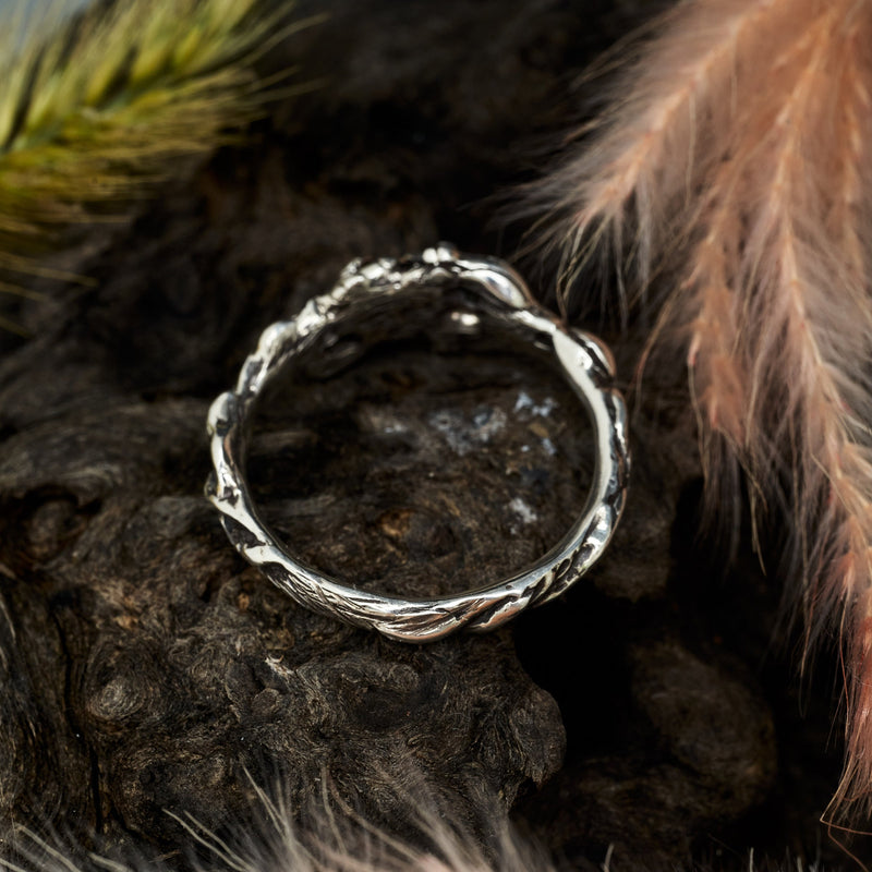 Labradorite Ring “Morgan” by BlackTreeLab