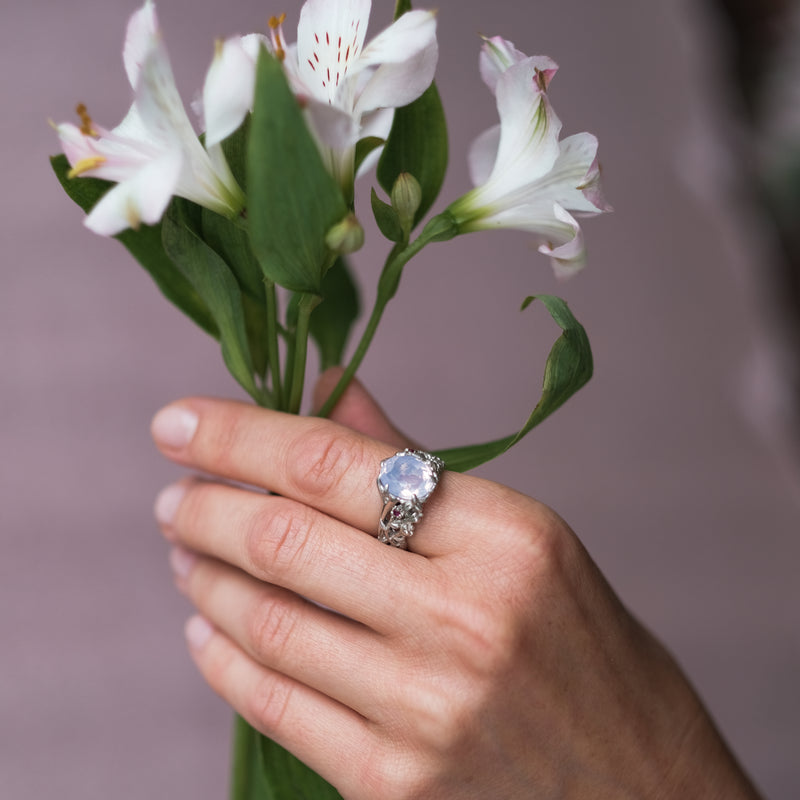 Silver ring “Amor” with Lavender Quartz