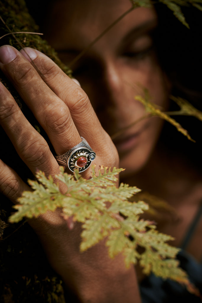 Sterling Silver and 14K Gold «Stargaze» Unisex Ring with Sunstone