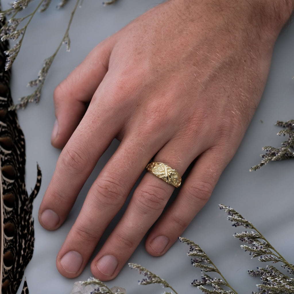 Mens Solid Gold Wedding Band "Wolf"