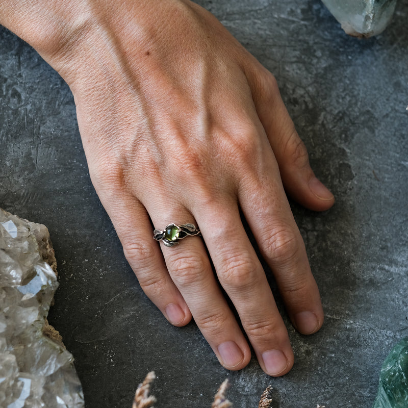 Nature Inspired Leaves Peridot Ring Sylva