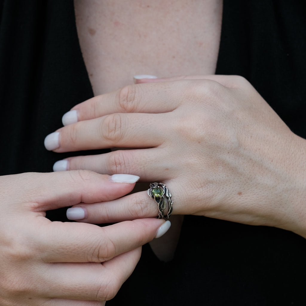 Nature Inspired Peridot Silver Wedding Ring Set 