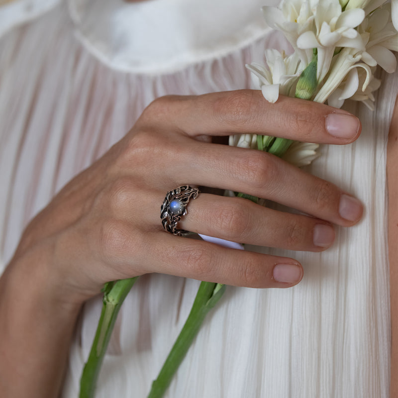 Engagement Ring Set "Primrose" on hand