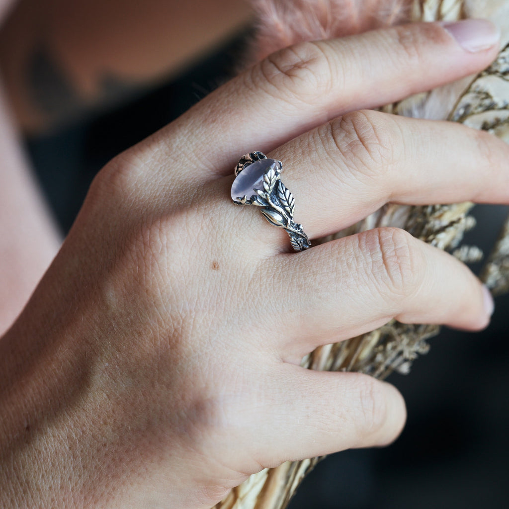Rose Quartz Silver Ring "Romy" on the hand