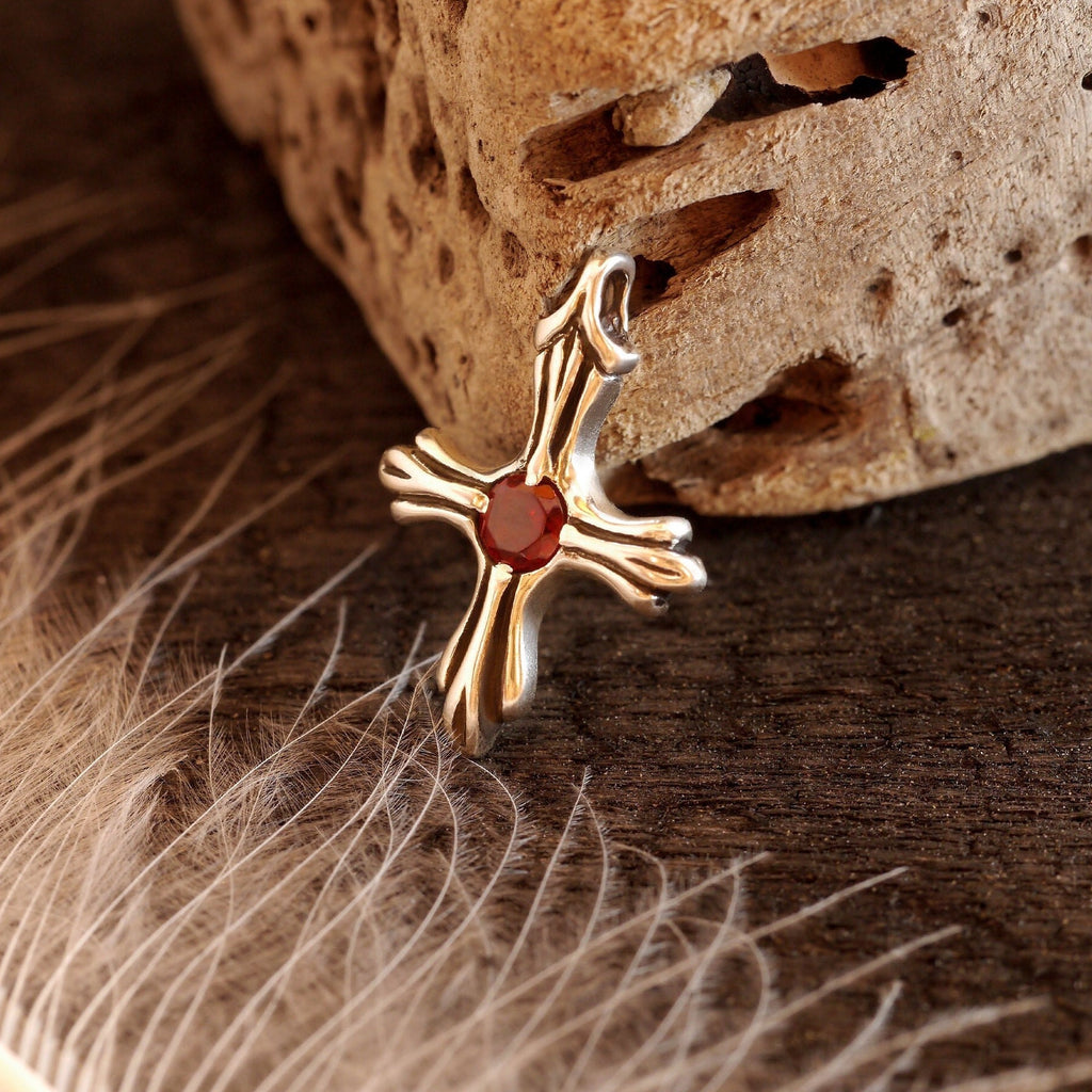Silver Cross Garnet Necklace 