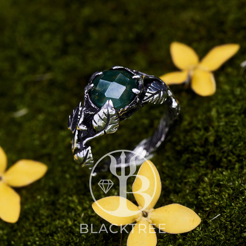 Women's Ring “Sierra'' With Moss Agate