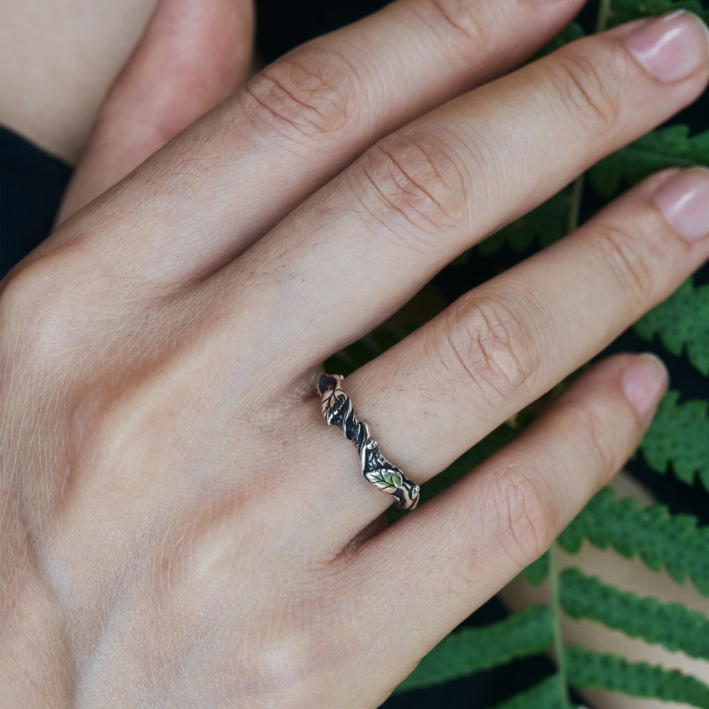 Women's wedding band Sterling Silver "Sierra