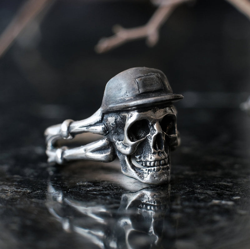 Skull SkateBoarding Ring "Silver Bro"
