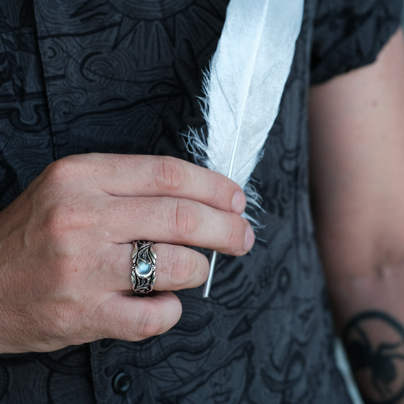 Silver Crescent Moon Moonstone Ring Luna