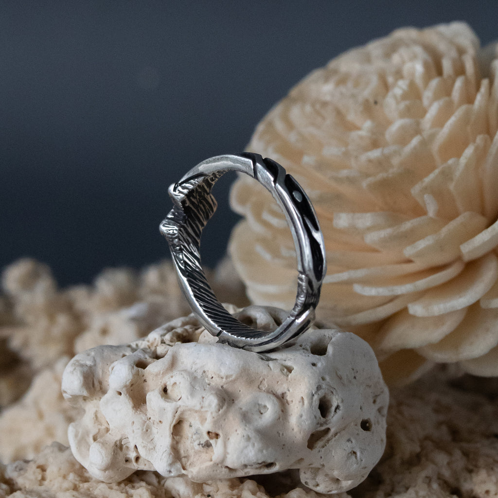 Women's Silver Wedding Band "Wolf"