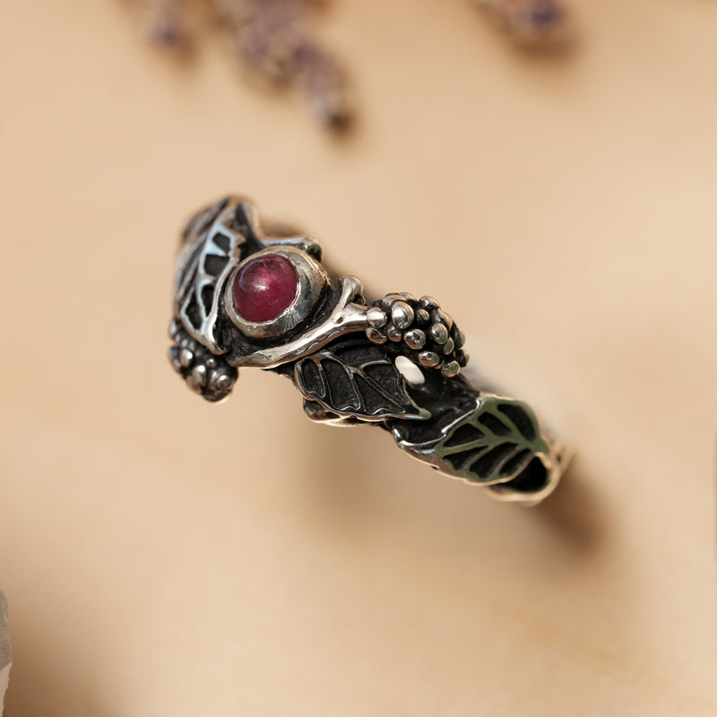 Silver Vintage Ruby Ring "Mulberry"