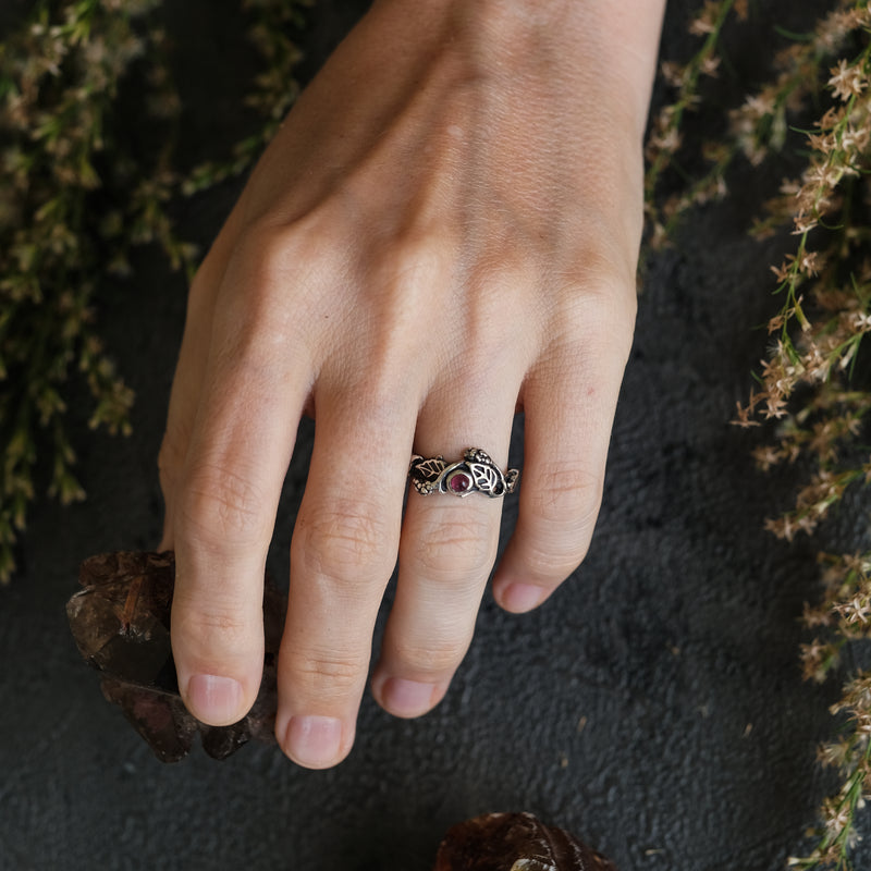 Vintage Red Ruby Ring "Mulberry"