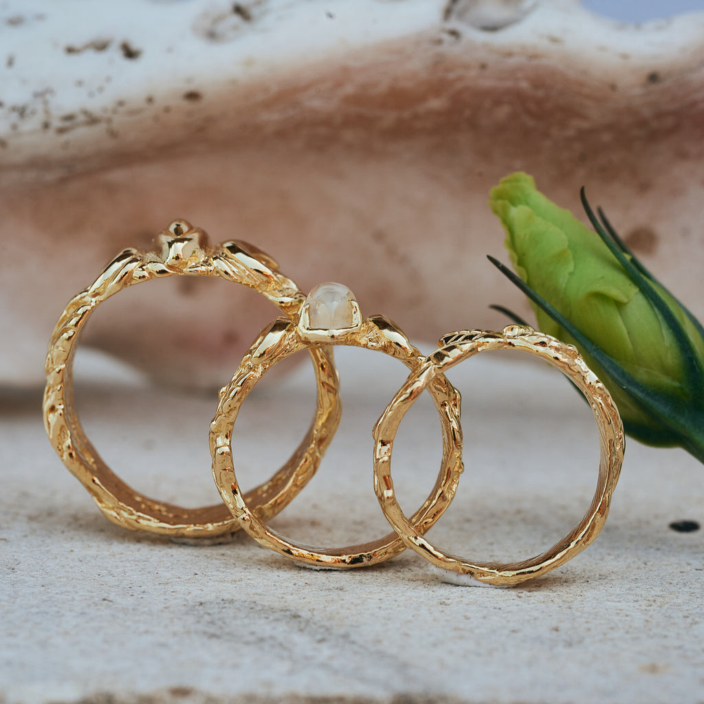 Solid Gold Wedding Ring set of 3 rings "Soma"