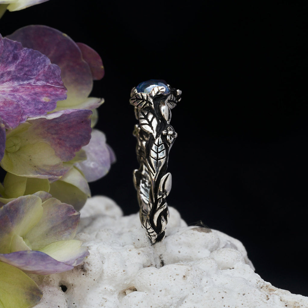 Blue Topaz Sterling Silver gemstone ring "Sky" 