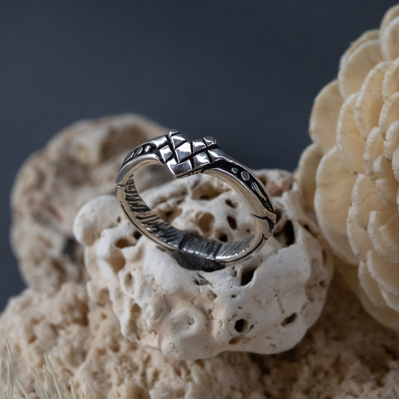 Silver Wedding Ring "Wolf" by BlackTreeLab