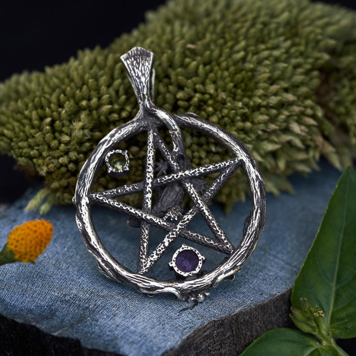 Pentagram Pendant "Pente Magna" with Amethyst Chrysolite
