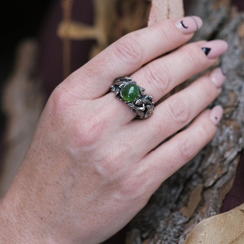 Ring with lizards and green tourmaline “Guarani” BlackTreeLab
