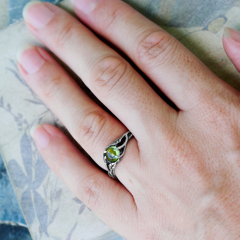 925 Sterling Silver Peridot Ring 