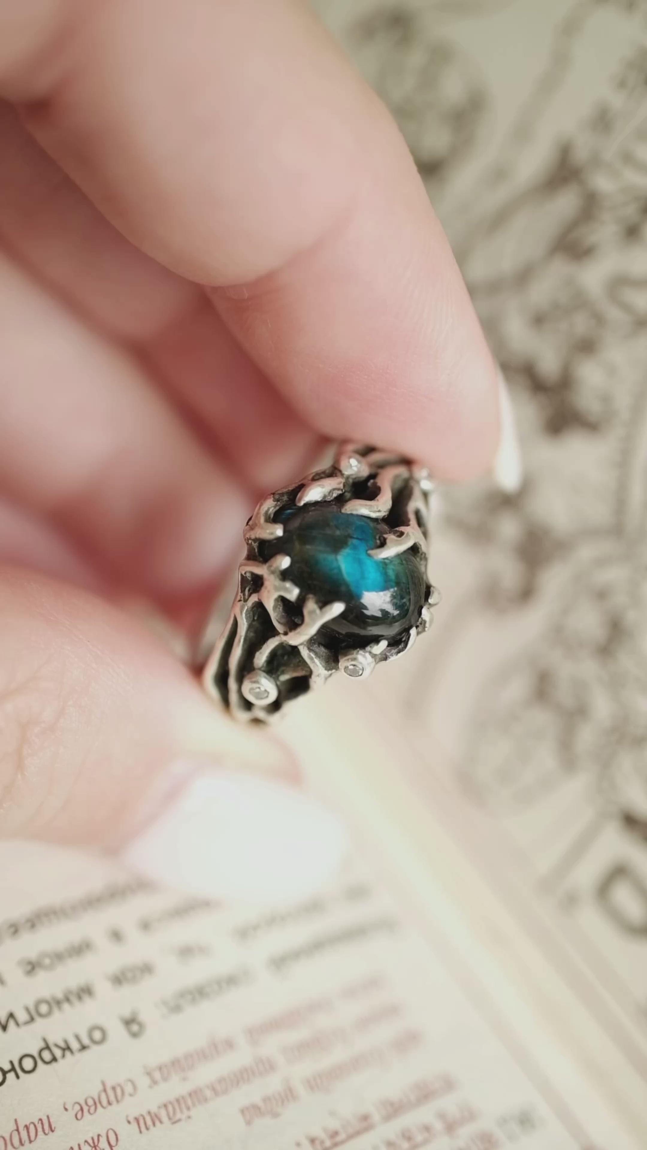 Sterling Silver Labradorite ring 