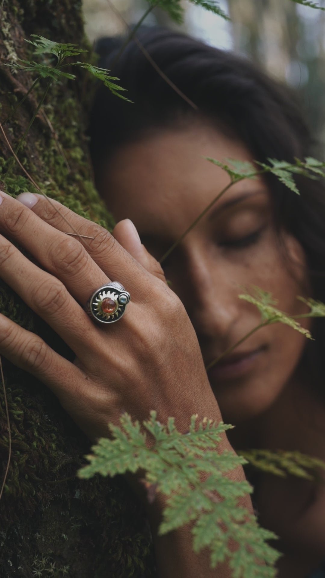 Sterling Silver and 14K Gold «Stargaze» Unisex Ring with Sunstone