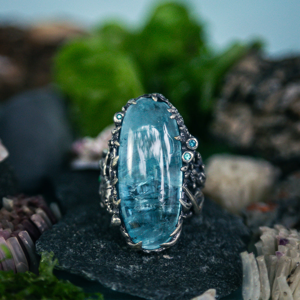 Sea-themed ring “Oceania” with large aquamarine