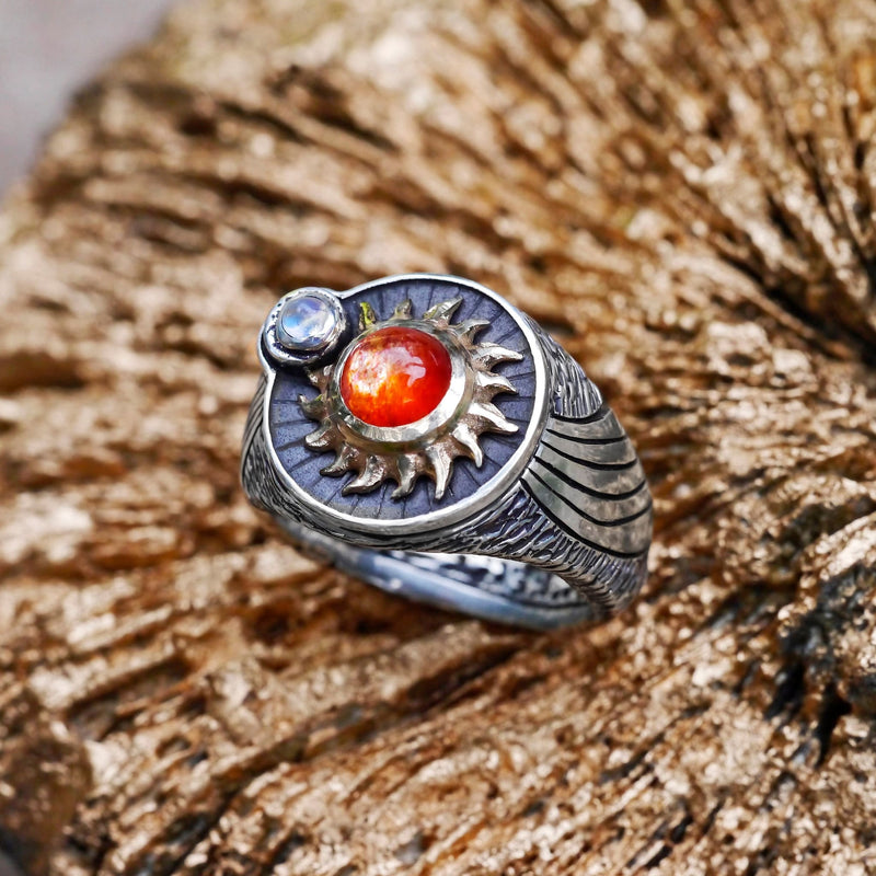 Sterling Silver and 14K Gold «Stargaze» Unisex Ring with Sunstone