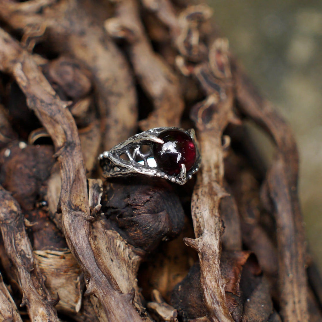 Sterling Silver Garnet Ring "Agnia" - blacktreelab