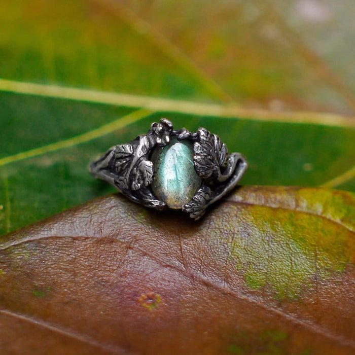Sterling Silver Labradorite Ring "Daisy" - blacktreelab